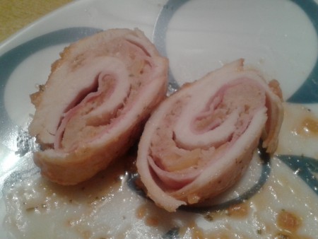 INVOLTINI DI POLLO CON CECI E SALSICCIA